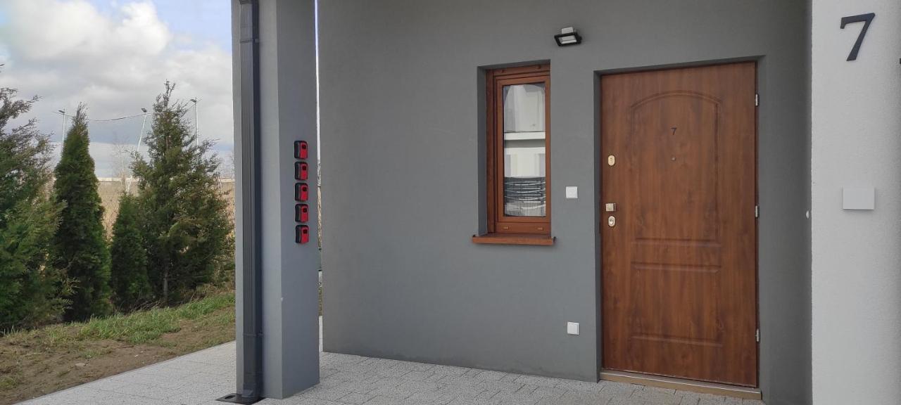 Diamentowa 7 Rent Konarzewo Проживання в сім'ї Познань